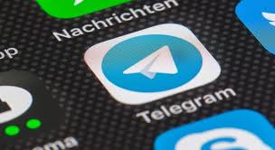 Scandiano. Con minacce adescava minorenni su Telegram per fini pedopornografici