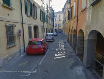Reggio, via Vittorio Veneto e via Blasmatorti diventano strade pedonali