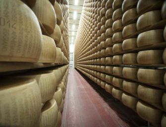 Il Parmigiano-Reggiano riparte dal weekend di Caseifici Aperti: 3 e 4 ottobre