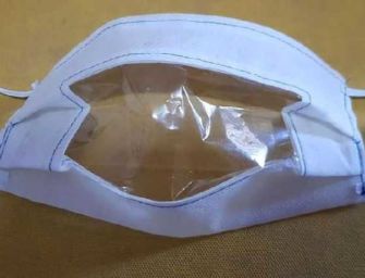 Scuola, ok a mascherine trasparenti