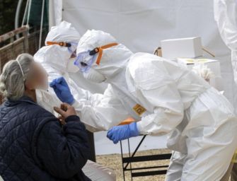 “Fiducia, pazienza e agire insieme”, 42 sindaci reggiani a sostegno del settore socio-sanitario