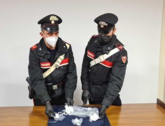 Reggio. Ospitato in casa dalla sorella nascondeva 2 etti di coca, arrestato