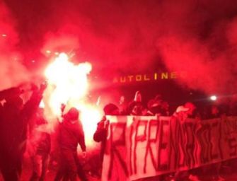 Fumogeni, in strada anche gli ultras