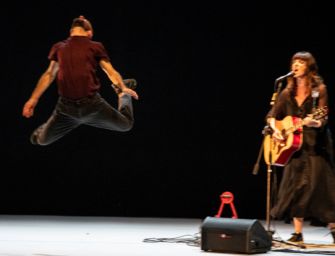 Reggio. Al teatro Cavallerizza “Perpendicolare”