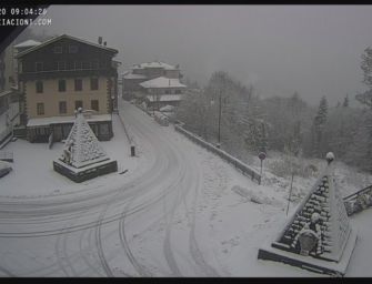 Cade copiosa la neve in Appennino