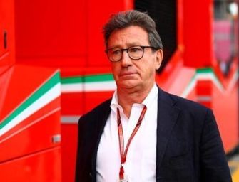 Ferrari, si dimette l’ad Louis Camilleri