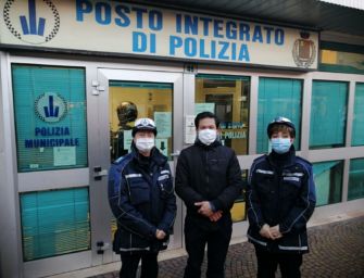 Modena. Trova un portafoglio con dentro 1.500 euro e lo restituisce