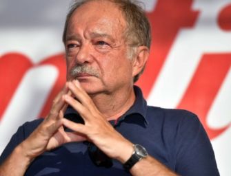 Fiducia al governo. In dissenso col Psi, Del Bue lascia la direzione dell’Avanti