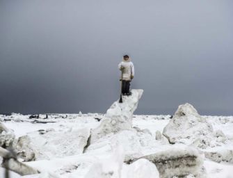 Suggestiva esposizione alla Pietra di Bismantova, parte Pangea Photo Festival