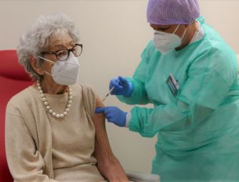 Vaccino, balzo delle terze dosi in Emilia