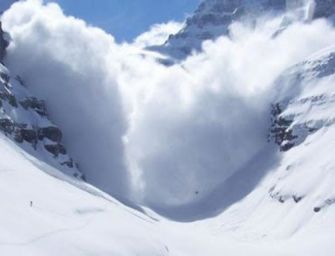 Valanga Cimone e Cusna: 1 morto, 5 recuperati