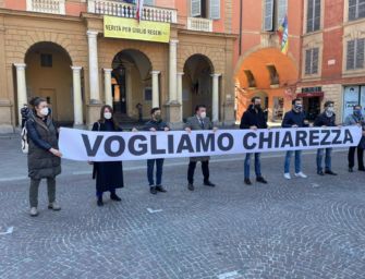 Reggio. Lega: il sindaco dice di non avere ricevuto nulla. Ma perché non chiede in Procura se è indagato?