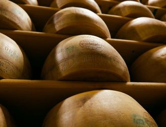 Sospesi i dazi statunitensi sul Parmigiano Reggiano e altri prodotti made in Emilia-Romagna