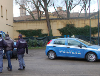 Reggio, arrestato 30enne albanese rientrato clandestinamente in Italia con una “nuova” identità