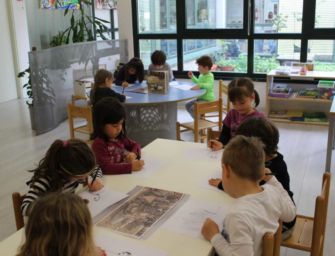 Guastalla. Il 25 aprile con i bimbi dell’asilo e della scuola d’infanzia