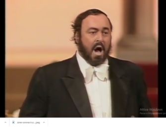 Modena ricorda l’esordio di Luciano Pavarotti al teatro Valli di Reggio