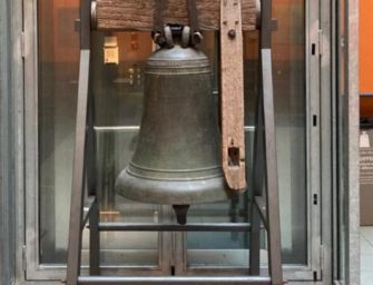 La trecentesca Campana della Comunità di Modena torna a Palazzo comunale