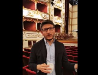 Reggio. Riparte la cultura, riapre il teatro Valli. Il sindaco e il direttore su Facebook