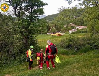 Villa Minozzo, 27enne accusa un malore e sviene alle cascate del Golfarone: soccorso