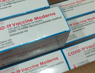 In Emilia-Romagna consegnate altre 122.200 dosi del vaccino anti-Covid di Moderna