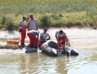Il Po restituisce un altro cadavere dentro un borsone, indagini per omicidio