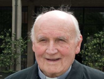 Reggio. Morto Eleuterio Agostini (don Ago), prete e operaio. Il cordoglio in città, mercoledì i funerali