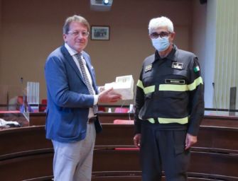 Modena. Vigili del fuoco, Muzzarelli saluta il comandante Lomoro