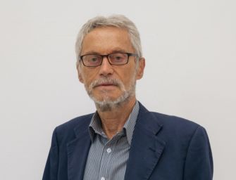 Parole di Prodi, Grandi ritira la candidatura