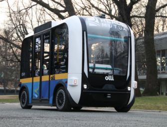 Reggio. In piazza Prampolini ‘Olli’, navetta elettrica a guida autonoma per la Mediopadana