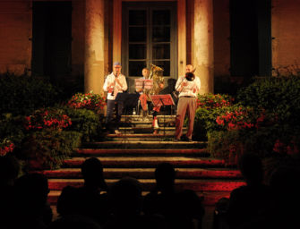 Reggio. Tornano i concerti sospesi di suoni dai balconi