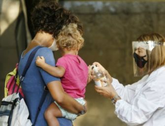 Emilia, tamponi rapidi gratis per gli under 12