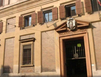 Il tribunale di Modena autorizza una ragazza di 17 anni a cambiare sesso