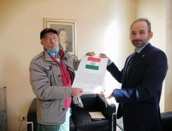 Reggio. Il Comune premia Solli: da 8 anni aiuta i poveri