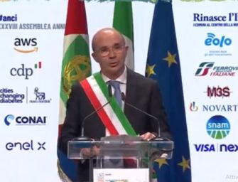 A Parma la 38esima assemblea Anci con Mattarella, apre i lavori Vecchi