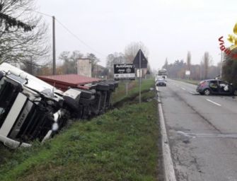 Incidente, via Emilia riaperta dopo 8 ore