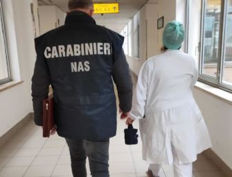 Medici e sanitari non vaccinati al lavoro