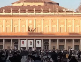 I No vax scesi di nuovo in piazza a Reggio