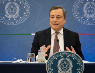 Draghi: “Gran parte dei problemi per persone non vaccinate”