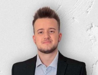 Reggio. Arcigay Gioconda: a trans abbonamento bus col nome scelto. Segno di civiltà