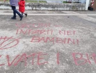 No vax, “opera di fanatismo a Scandiano”