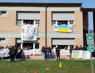 Reggio, studenti Galvani-Iodi: no alla guerra