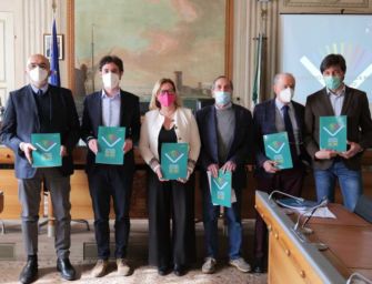 Sesto anno in calo per la scuola reggiana