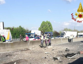 5 feriti e traffico in tilt in A1 a Modena