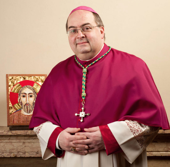 monsignor Giacomo Morandi vescovo Reggio Guastalla
