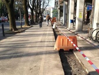 Reggio. Ripristino percorso tattile dalla stazione a piazza del Tricolore