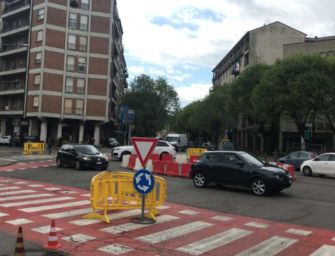 Reggio: rotonda provvisoria a Porta Castello