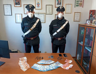 Reggiolo. Trovato con 32 dosi di eroina: arrestato. Sequestrati anche 5.500 euro in contanti