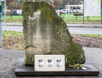 Uno Bianca, imbrattata la stele in ricordo dei 3 carabinieri trucidati al Pilastro