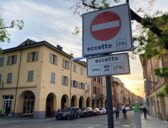 “Mercoledì Rosa alla Rcf Arena di Reggio? Bisogna difendere gli interessi degli amici”