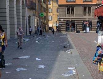 Reggio. Dopo il mercato il degrado abbrutisce le piazze cittadine